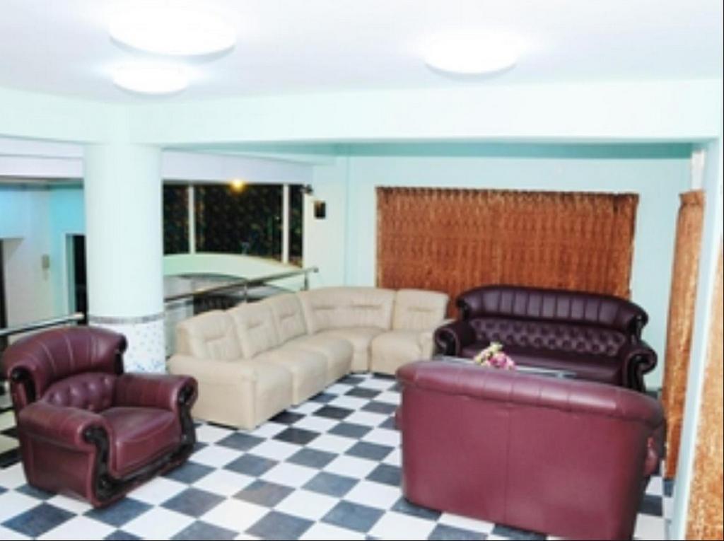 Hotel Bo Bo Min Yangon Ngoại thất bức ảnh